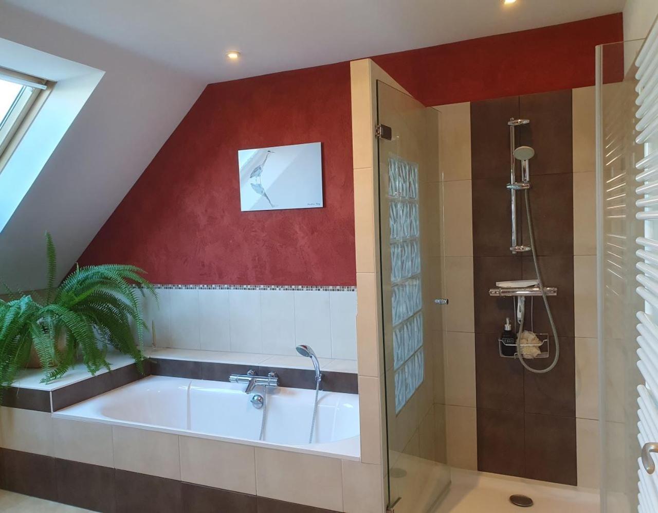 Chambre D'Hotes De Charme, Un Temps En Foret Westhouse Exterior foto